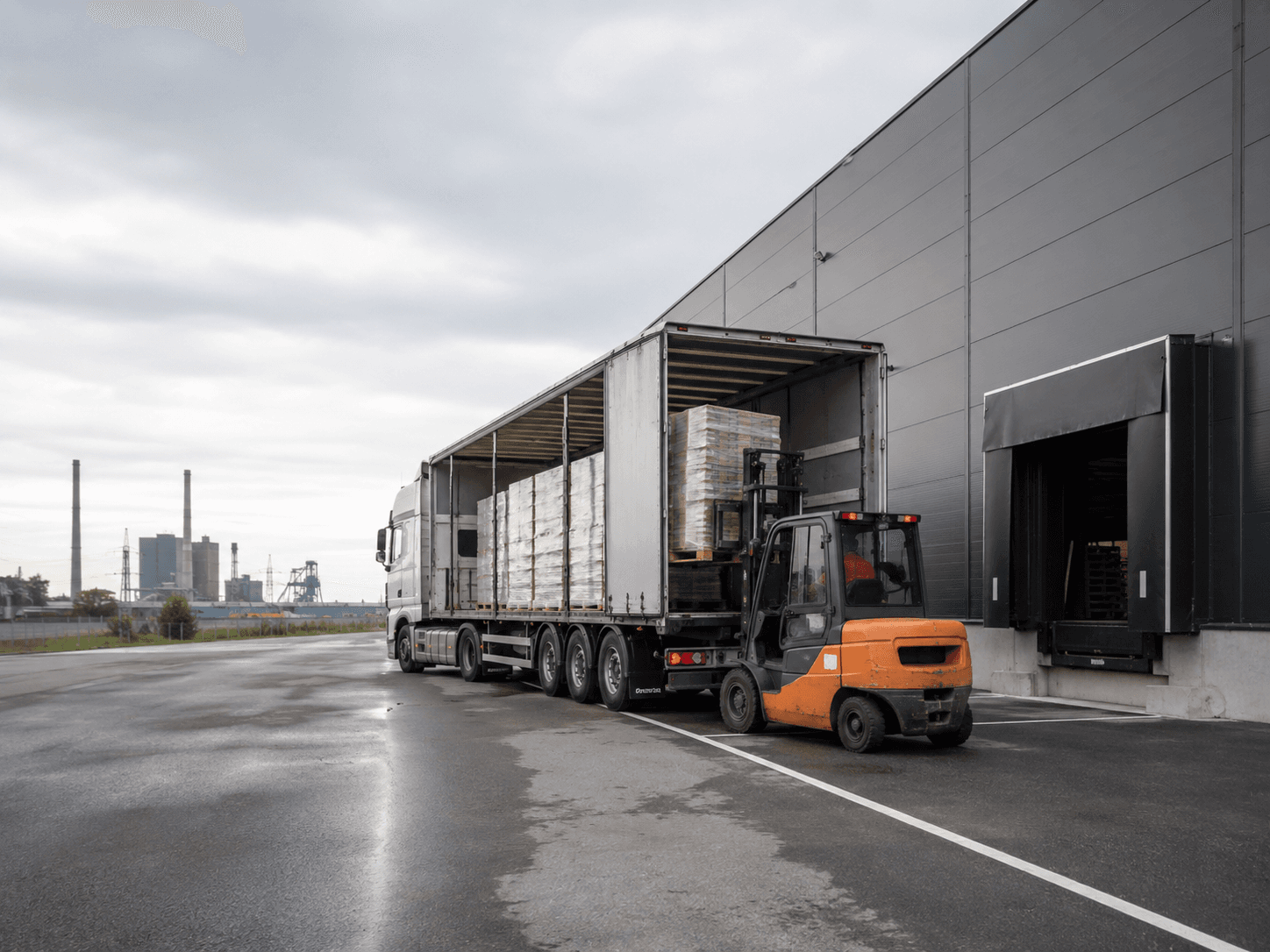 Transport z magazynu w Katowicach do Polski i Europy